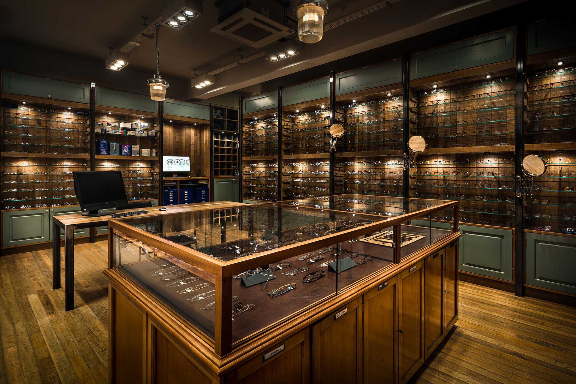 Dore store